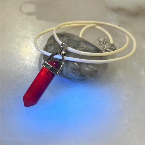 Purple Brazilian Amethyst Crystal Point Pendant Necklace - Picture 4 of 4